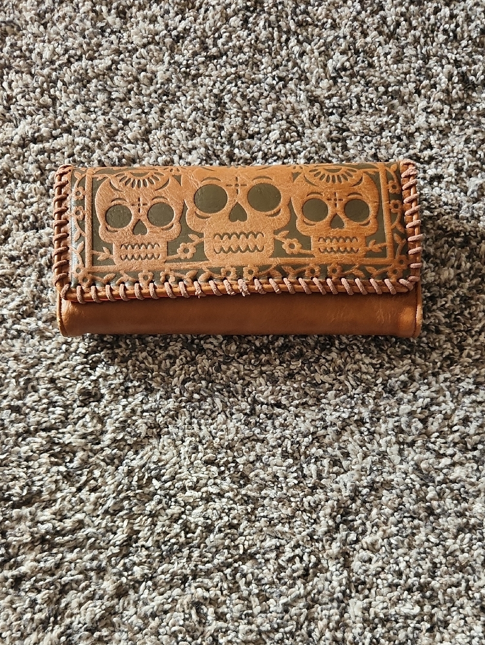 Loungeflt Tan Leather Skull Embossed Clutch Wallet